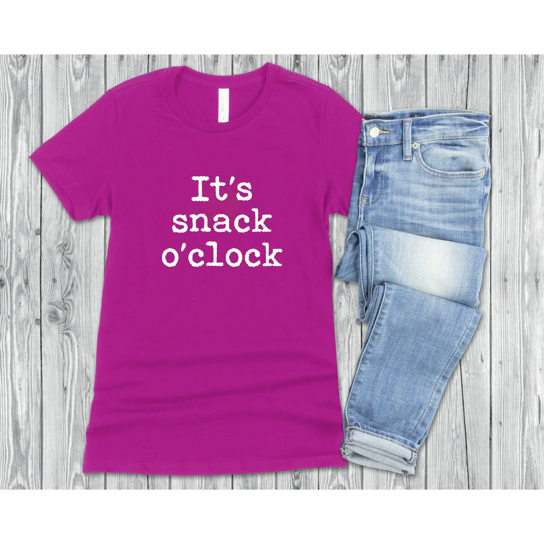 Foody Snacks - It s snack o clock funny