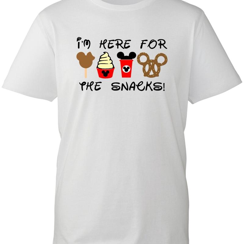 Foody Snacks - I'M Here For The Snacks T