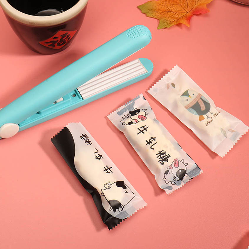 100pcs/lot Cartoon Squirrel De - Food Snacks For Christmas のレビューと価格